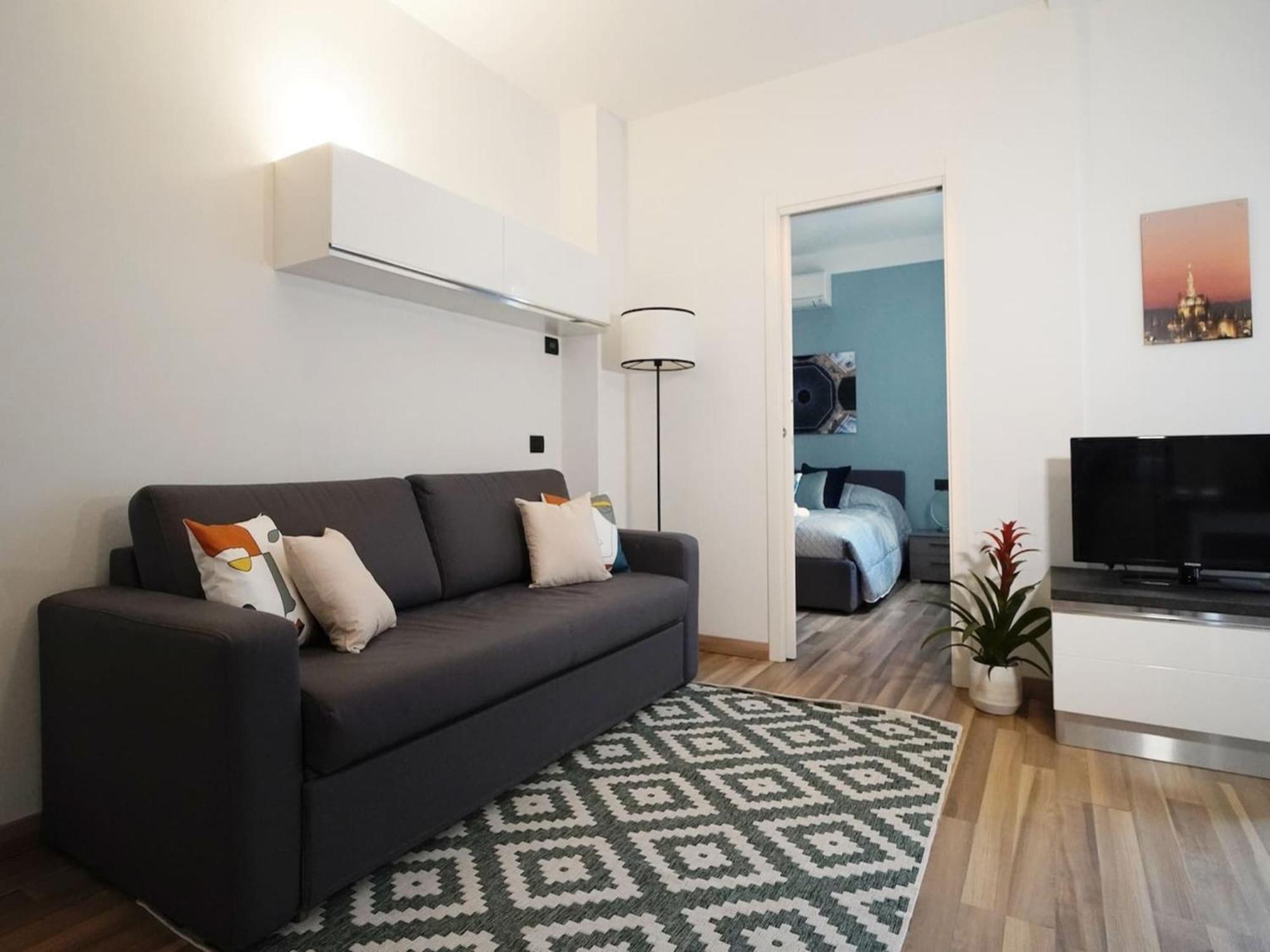 Candiani E1 Bilocale Appartement
