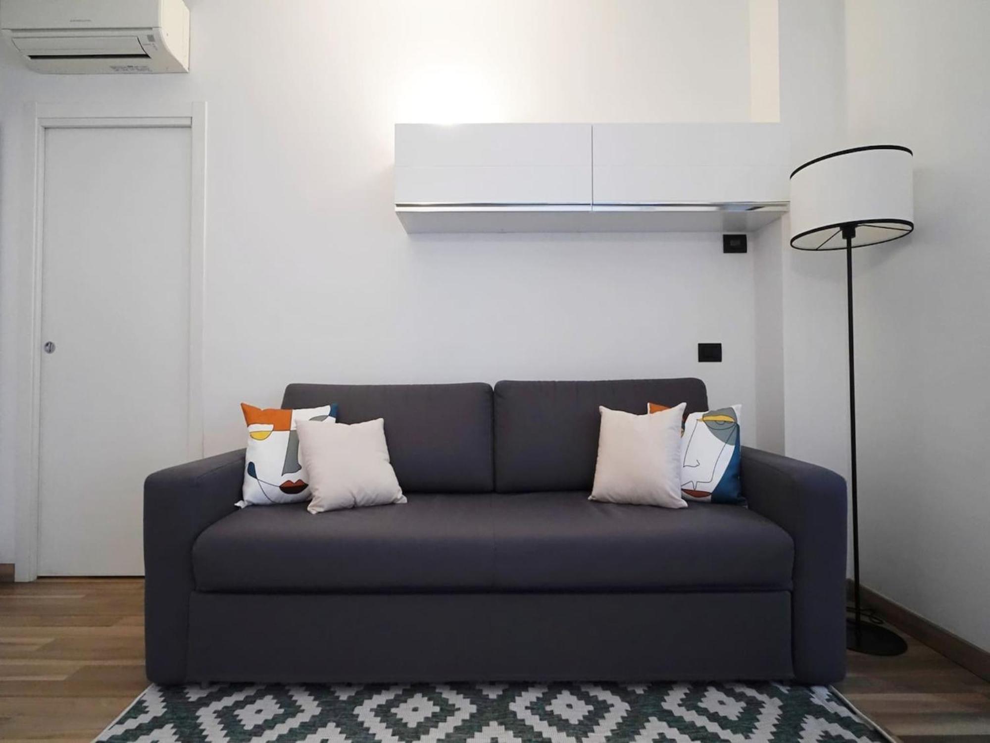 Candiani E1 Bilocale Apartment Milan